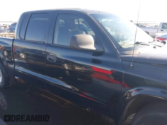 2003 Dodge Dakota Sport с VIN 1D7HL38X53S381338, выставлен на аукционе IAAI как лот 38840426 с пробегом 130 846 миль миль и . История ставок и продаж доступна на DreamBid. Изображение 13.
