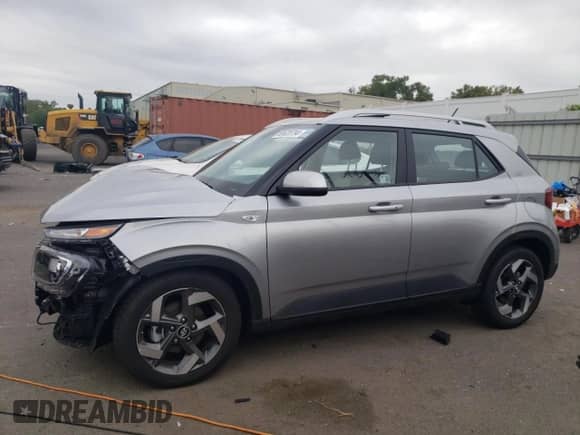 2024 Hyundai Venue SEL с VIN KMHRC8A34RU318310, выставлен на аукционе Copart как лот 69628794 с пробегом 5 467 миль миль и Списание • Salvage title. История ставок и продаж доступна на DreamBid. Изображение 1.