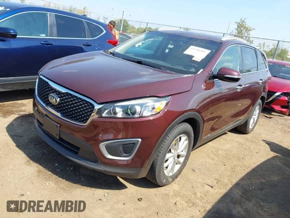 2017 Kia Sorento LX z VIN 5XYPGDA54HG334193, wystawiony jako IAAI lot #43246955 z przebiegiem 133 519 mil mil oraz . Historia ofert i sprzedaży dostępna na DreamBid. Obrazek 17.