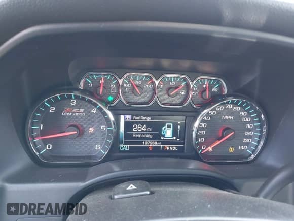 2017 Chevrolet Silverado 1500 LTZ z VIN 3GCUKSEJ9HG150558, wystawiony jako IAAI lot #41514409 z przebiegiem 107 969 mil mil oraz . Historia ofert i sprzedaży dostępna na DreamBid. Obrazek 7.