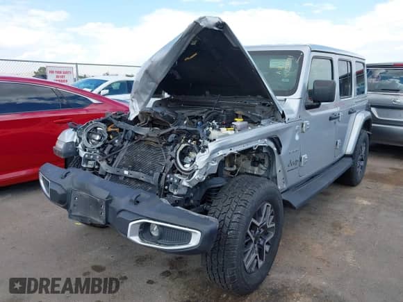 2024 Jeep Wrangler Sahara с VIN 1C4PJXEN5RW129340, выставлен на аукционе IAAI как лот 43058894 с пробегом 47 467 миль миль и . История ставок и продаж доступна на DreamBid. Изображение 16.