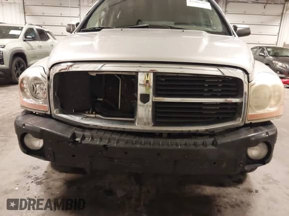 2004 Dodge Durango SLT with VIN 1D4HB48N74F224151, listed as a IAAI auction lot 43206393 with 266,604 mi miles and . Bid and sale history available at DreamBid. Image 19.