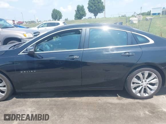 2017 Chevrolet Malibu Premier с VIN 1G1ZH5SX2HF173785, выставлен на аукционе IAAI как лот 42917110 с пробегом 74 943 миль миль и . История ставок и продаж доступна на DreamBid. Изображение 14.