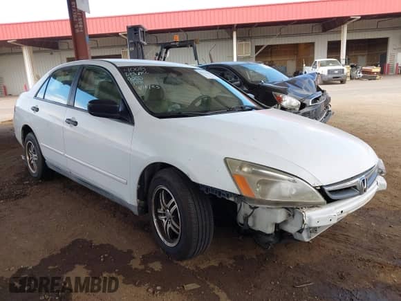 2006 Honda Accord VP с VIN 1HGCM56156A054719, выставлен на аукционе IAAI как лот 42792289 с пробегом 297 292 миль миль и . История ставок и продаж доступна на DreamBid. Изображение 1.
