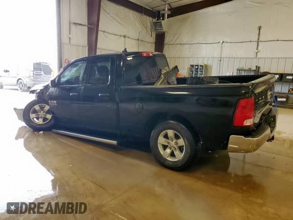 2020 Ram 1500 Tradesman z VIN 1C6RR6FG5LS138587, wystawiony jako Copart lot #64634175 z przebiegiem 101 306 mil mil oraz Czysty tytuł • Clean title. Historia ofert i sprzedaży dostępna na DreamBid. Obrazek 2.