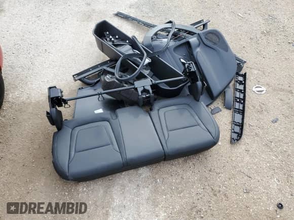 2024 Hyundai Santa Cruz Night Edition с VIN 5NTJCDAF1RH097328, выставлен на аукционе Copart как лот 70305814 с пробегом 461 миль миль и На запчасти • Non repairable. История ставок и продаж доступна на DreamBid. Изображение 12.