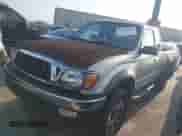 2004 Toyota Tacoma с VIN 5TEWM72NX4Z348782, выставлен на аукционе IAAI как лот 41230282 с пробегом 281 640 миль миль и . История ставок и продаж доступна на DreamBid. Изображение 2.