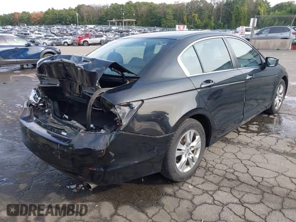 2011 Honda Accord SE с VIN 1HGCP2F65BA097033, выставлен на аукционе IAAI как лот 43183380 с пробегом 256 159 миль миль и . История ставок и продаж доступна на DreamBid. Изображение 4.