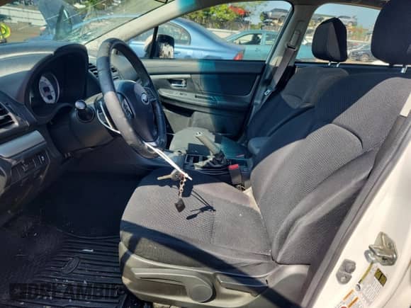 2014 Subaru Impreza Premium с VIN JF1GJAD6XEH009772, выставлен на аукционе Copart как лот 68087995 с пробегом 179 282 миль миль и Списание • Salvage title. История ставок и продаж доступна на DreamBid. Изображение 7.