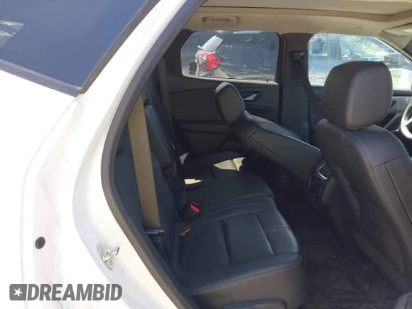 2020 Chevrolet Blazer LT with VIN 3GNKBDRS4LS713275, listed as a IAAI auction lot 41969077 with 64,134 mi miles and . Bid and sale history available at DreamBid. Image 8.