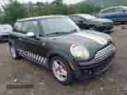 2009 MINI Hardtop with VIN WMWMF33539TW76329, listed as a IAAI auction lot 42512079 with 94,865 mi miles and . Bid and sale history available at DreamBid. Image 1.