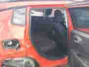 2020 Jeep Compass Sport z VIN 3C4NJDAB5LT242848, wystawiony jako IAAI lot #43480143 z przebiegiem 29 757 mil mil oraz . Historia ofert i sprzedaży dostępna na DreamBid. Obrazek 8.