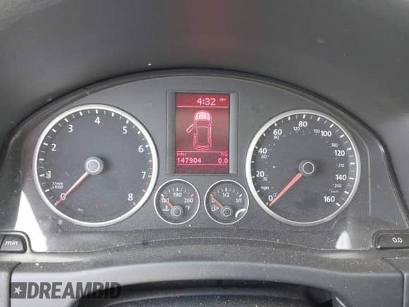 2009 Volkswagen Tiguan S с VIN WVGAV75N29W003913, выставлен на аукционе IAAI как лот 43018797 с пробегом 147 904 миль миль и . История ставок и продаж доступна на DreamBid. Изображение 7.