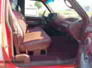 1995 GMC Sierra 1500 с VIN 1GTEC14Z8SZ552548, выставлен на аукционе IAAI как лот 42990218 с пробегом 234 416 миль миль и . История ставок и продаж доступна на DreamBid. Изображение 5.