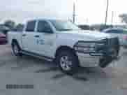 2022 Ram 1500 Tradesman z VIN 3C6RR7KG4NG331979, wystawiony jako IAAI lot #41447852 z przebiegiem 14 201 mil mil oraz . Historia ofert i sprzedaży dostępna na DreamBid. Obrazek 1.