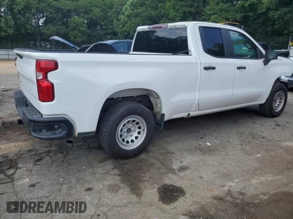 2020 Chevrolet Silverado 1500 Work Truck z VIN 1GCRWAEF7LZ343719, wystawiony jako Copart lot #58968395 z przebiegiem 122 411 mil mil oraz Szkoda całkowita • Salvage title. Historia ofert i sprzedaży dostępna na DreamBid. Obrazek 3.
