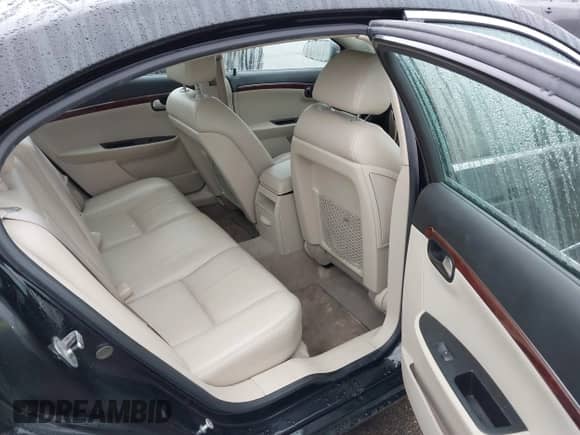 2007 Saturn Aura XE with VIN 1G8ZS57N17F303872, listed as a IAAI auction lot 43435237 with 211,885 mi miles and . Bid and sale history available at DreamBid. Image 8.