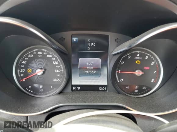 2017 Mercedes-Benz C 300 с VIN WDDWJ4JB4HF357243, выставлен на аукционе Copart как лот 84738705 с пробегом 101 657 миль миль и Чистый • Clean title. История ставок и продаж доступна на DreamBid. Изображение 9.