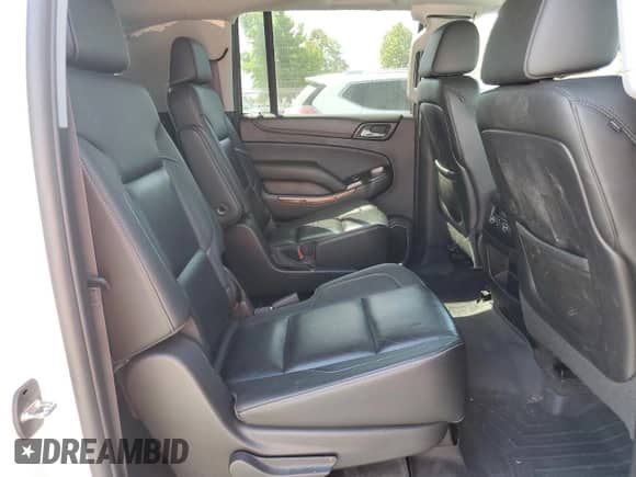 2015 Chevrolet Suburban LTZ с VIN 1GNSKKKC6FR262798, выставлен на аукционе Copart как лот 62321285 с пробегом 159 294 миль миль и Списание • Salvage title. История ставок и продаж доступна на DreamBid. Изображение 11.