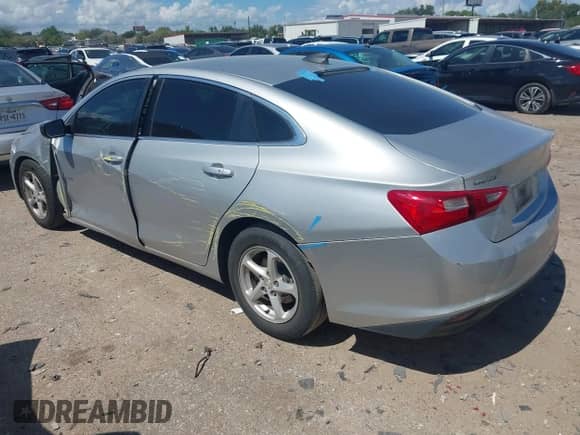 2017 Chevrolet Malibu LS с VIN 1G1ZB5ST2HF251383, выставлен на аукционе IAAI как лот 43287894 с пробегом 128 756 миль миль и . История ставок и продаж доступна на DreamBid. Изображение 3.