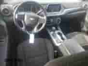 2019 Chevrolet Blazer z VIN 3GNKBBRAXKS692023, wystawiony jako Copart lot #54063415 z przebiegiem 106 772 mil mil oraz Szkoda całkowita • Salvage title. Historia ofert i sprzedaży dostępna na DreamBid. Obrazek 8.