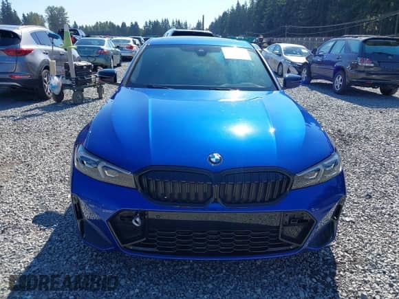 2024 BMW 3 Series 330i xDrive с VIN 3MW89FF05R8E09890, выставлен на аукционе IAAI как лот 43223989 с пробегом 14 567 миль миль и . История ставок и продаж доступна на DreamBid. Изображение 12.