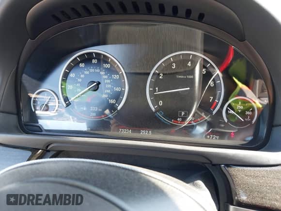 2015 BMW 5 Series 550i с VIN WBAKN9C54FD960961, выставлен на аукционе IAAI как лот 42182554 с пробегом 73 234 миль миль и . История ставок и продаж доступна на DreamBid. Изображение 15.