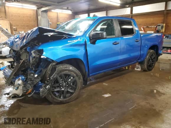 2023 Chevrolet Silverado 1500 Custom с VIN 1GCPDBEK8PZ156771, выставлен на аукционе Copart как лот 68998075 с пробегом 51 318 миль миль и Списание • Salvage title. История ставок и продаж доступна на DreamBid. Изображение 1.