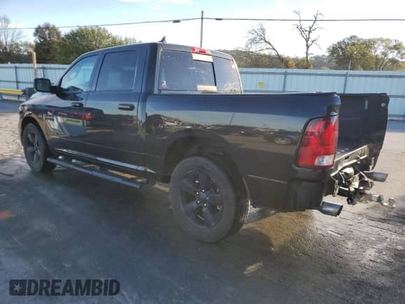2018 Ram 1500 Big Horn z VIN 1C6RR6LT5JS147417, wystawiony jako Copart lot #86775465 z przebiegiem 61 515 mil mil oraz Szkoda całkowita • Salvage title. Historia ofert i sprzedaży dostępna na DreamBid. Obrazek 2.