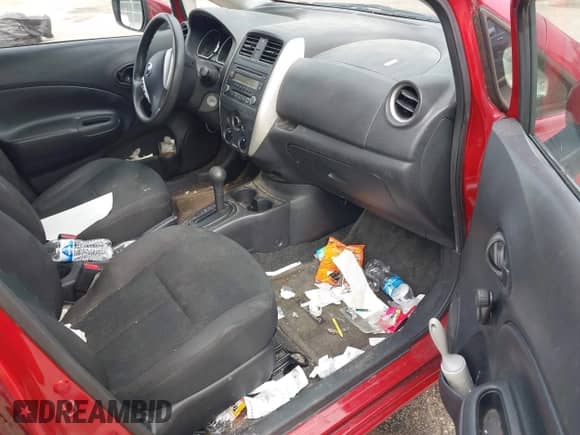 2015 Nissan Note S with VIN 3N1CE2CP4FL444158, listed as a IAAI auction lot 43282604 with 88,284 mi miles and . Bid and sale history available at DreamBid. Image 5.