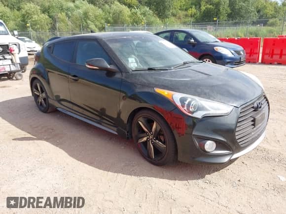 2013 Hyundai Veloster Turbo с VIN KMHTC6AE9DU118723, выставлен на аукционе IAAI как лот 42975081 с пробегом 118 686 миль миль и . История ставок и продаж доступна на DreamBid. Изображение 1.