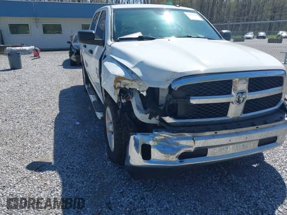 2023 Ram 1500 Express с VIN 3C6RR7KT3PG533180, выставлен на аукционе IAAI как лот 41965192 с пробегом 93 336 миль миль и . История ставок и продаж доступна на DreamBid. Изображение 6.