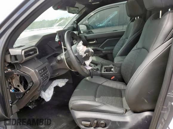 2024 Toyota Tacoma SR5 with VIN 3TMLB5JN1RM024042, listed as a Copart auction lot 70640855 with 23,853 mi miles and Salvage title. Bid and sale history available at DreamBid. Image 7.