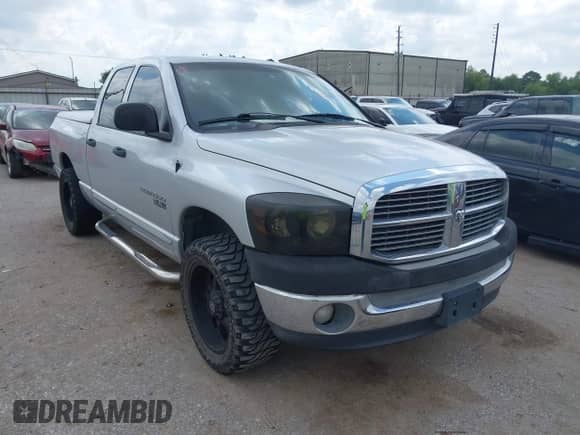 2006 Dodge 1500 SLT with VIN 1D7HA18N36S613576, listed as a IAAI auction lot 43090946 with 224,588 mi miles and . Bid and sale history available at DreamBid. Image 1.