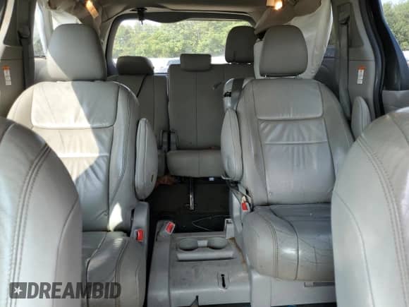 2016 Toyota Sienna XLE with VIN 5TDYK3DC4GS744257, listed as a Copart auction lot 71972955 with 121,427 mi miles and Salvage title. Bid and sale history available at DreamBid. Image 10.