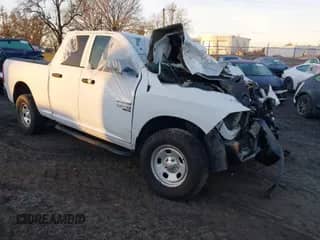 2019 Ram 1500 Express z VIN 1C6RR7FG3KS523263, wystawiony jako IAAI lot #41452065 z przebiegiem Nie podano mil oraz . Historia ofert i sprzedaży dostępna na DreamBid. Obrazek 1.
