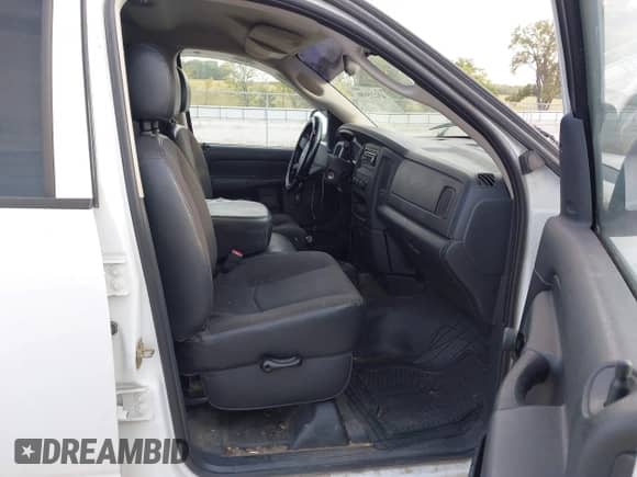 2004 Dodge 1500 SLT with VIN 1D7HU18DX4J178685, listed as a IAAI auction lot 43225686 with 216,819 mi miles and . Bid and sale history available at DreamBid. Image 5.