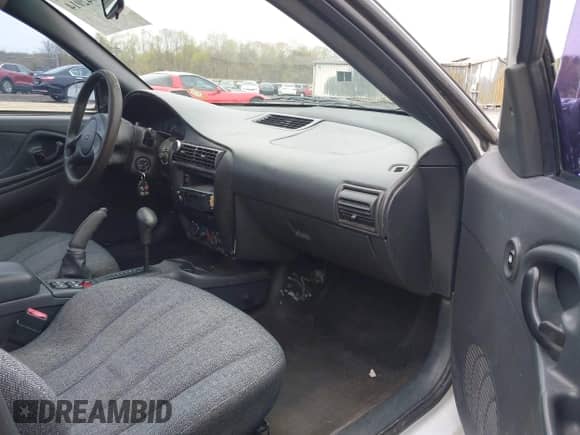 2005 Chevrolet Cavalier with VIN 1G1JC52F757136675, listed as a IAAI auction lot 41942014 with 270,872 mi miles and . Bid and sale history available at DreamBid. Image 5.