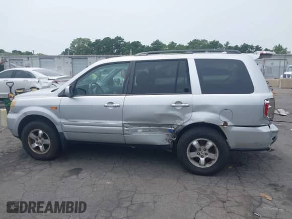 2006 Honda Pilot EX-L z VIN 2HKYF18566H538804, wystawiony jako IAAI lot #42911234 z przebiegiem 153 990 mil mil oraz . Historia ofert i sprzedaży dostępna na DreamBid. Obrazek 15.