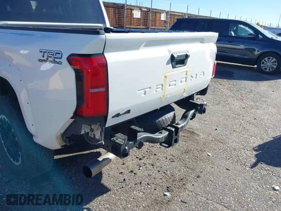 2024 Toyota Tacoma SR5 with VIN 3TYLB5JN9RT004030, listed as a IAAI auction lot 43486815 with 27,397 mi miles and . Bid and sale history available at DreamBid. Image 6.