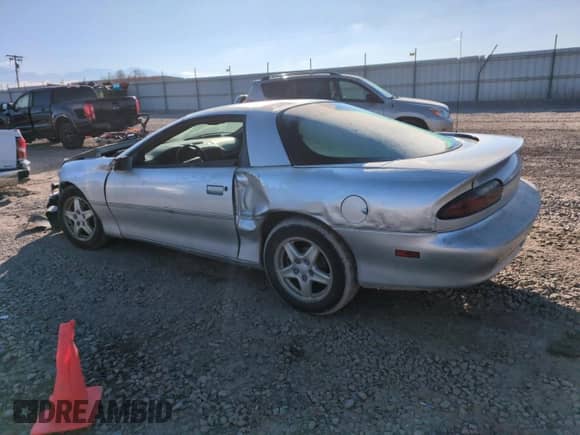 1999 Chevrolet Camaro z VIN 2G1FP22K0X2132712, wystawiony jako Copart lot #41699595 z przebiegiem 205 768 mil mil oraz Szkoda całkowita • Salvage title. Historia ofert i sprzedaży dostępna na DreamBid. Obrazek 2.