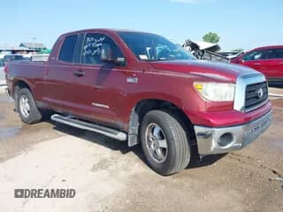 2007 Toyota Tundra SR5 z VIN 5TFRV54187X025027, wystawiony jako IAAI lot #42623058 z przebiegiem 258 990 mil mil oraz . Historia ofert i sprzedaży dostępna na DreamBid. Obrazek 1.