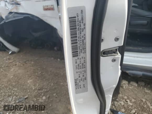 2019 Ram 1500 Express z VIN 1C6RR7KT4KS508595, wystawiony jako Copart lot #58921385 z przebiegiem 8 708 mil mil oraz Szkoda całkowita • Salvage title. Historia ofert i sprzedaży dostępna na DreamBid. Obrazek 12.