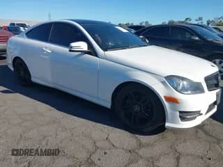 2015 Mercedes-Benz C 250 with VIN WDDGJ4HB8FG405408, listed as a IAAI auction lot 43176512 with 131,616 mi miles and . Bid and sale history available at DreamBid. Image 1.