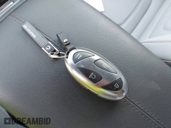 2025 Hyundai Santa Cruz SEL с VIN 5NTJB4DE7SH129243, выставлен на аукционе IAAI как лот 42003602 с пробегом 2 828 миль миль и . История ставок и продаж доступна на DreamBid. Изображение 11.