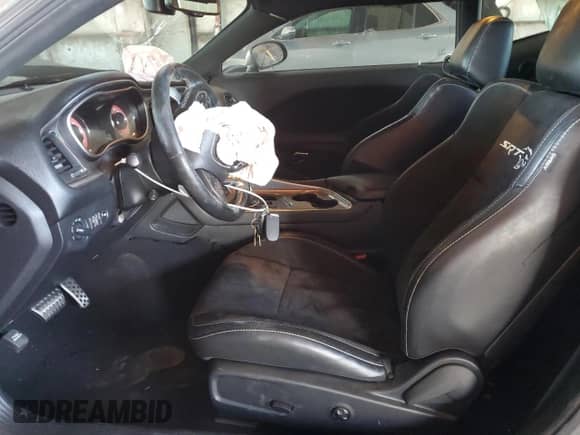 2019 Dodge Challenger SRT Hellcat with VIN 2C3CDZC99KH578293, listed as a Copart auction lot 49701015 with 59,290 mi miles and Salvage title. Bid and sale history available at DreamBid. Image 7.