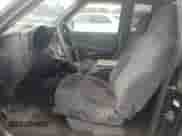 1998 Chevrolet S-10 LS with VIN 1GCCT19W5W8205728, listed as a Copart auction lot 71994734 with 161,249 mi miles and Salvage title. Bid and sale history available at DreamBid. Image 7.