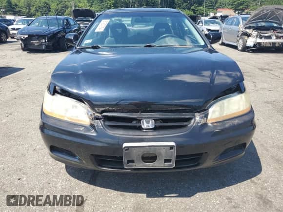2002 Honda Accord with VIN 1HGCG32282A034937, listed as a Copart auction lot 61257094 with Not provided miles and Non repairable. Bid and sale history available at DreamBid. Image 5.
