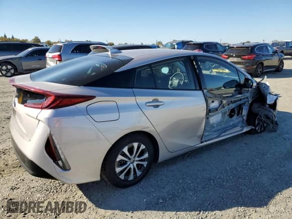 2020 Toyota Prius LE с VIN JTDKARFP7L3160331, выставлен на аукционе Copart как лот 90315935 с пробегом 38 333 миль миль и Списание • Salvage title. История ставок и продаж доступна на DreamBid. Изображение 3.