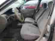 1999 Chevrolet Prizm z VIN 1Y1SK5284XZ403676, wystawiony jako Copart lot #57961725 z przebiegiem Nie podano mil oraz Szkoda całkowita • Salvage title. Historia ofert i sprzedaży dostępna na DreamBid. Obrazek 7.